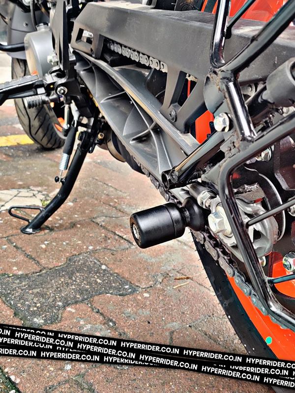 Hyperrider-KTM Duke 250/390 BS6 Swingarm Spools Sliders (HRDUK209S)