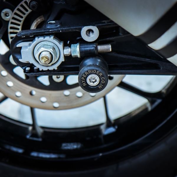 Hyperrider-KTM Duke 250/390 BS6 Swingarm Spools Sliders (HRDUK209S)