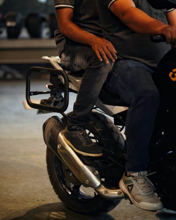 Hyperrider-Saddle Stay Black For BMW G310 GS (HRGS006S)