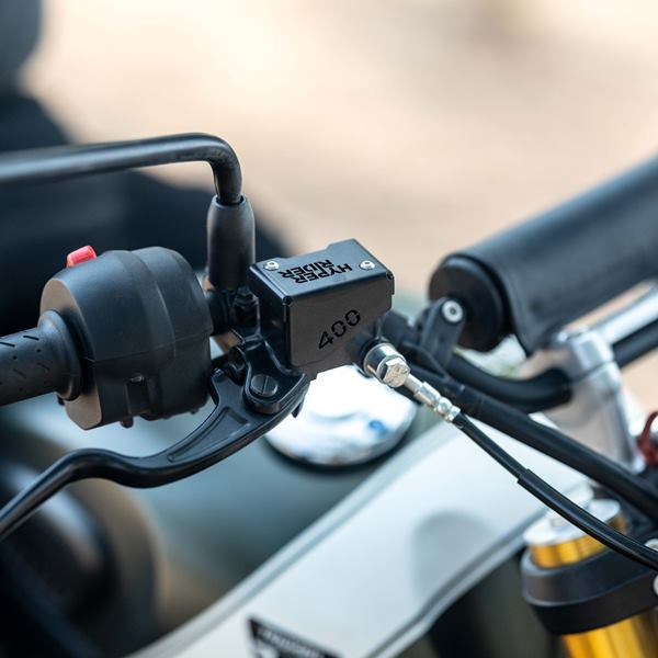 Hyperrider-Triumph Speed 400 Front Fluid Reservoir Cover (HRSPD40006S)