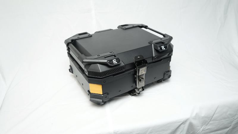 Kolga Bros-Carbon Moto Trunk (28L)-KBMT-05-28