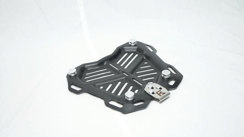 Kolga Bros-Carbon Moto Trunk (55L)-KBMT-05-55