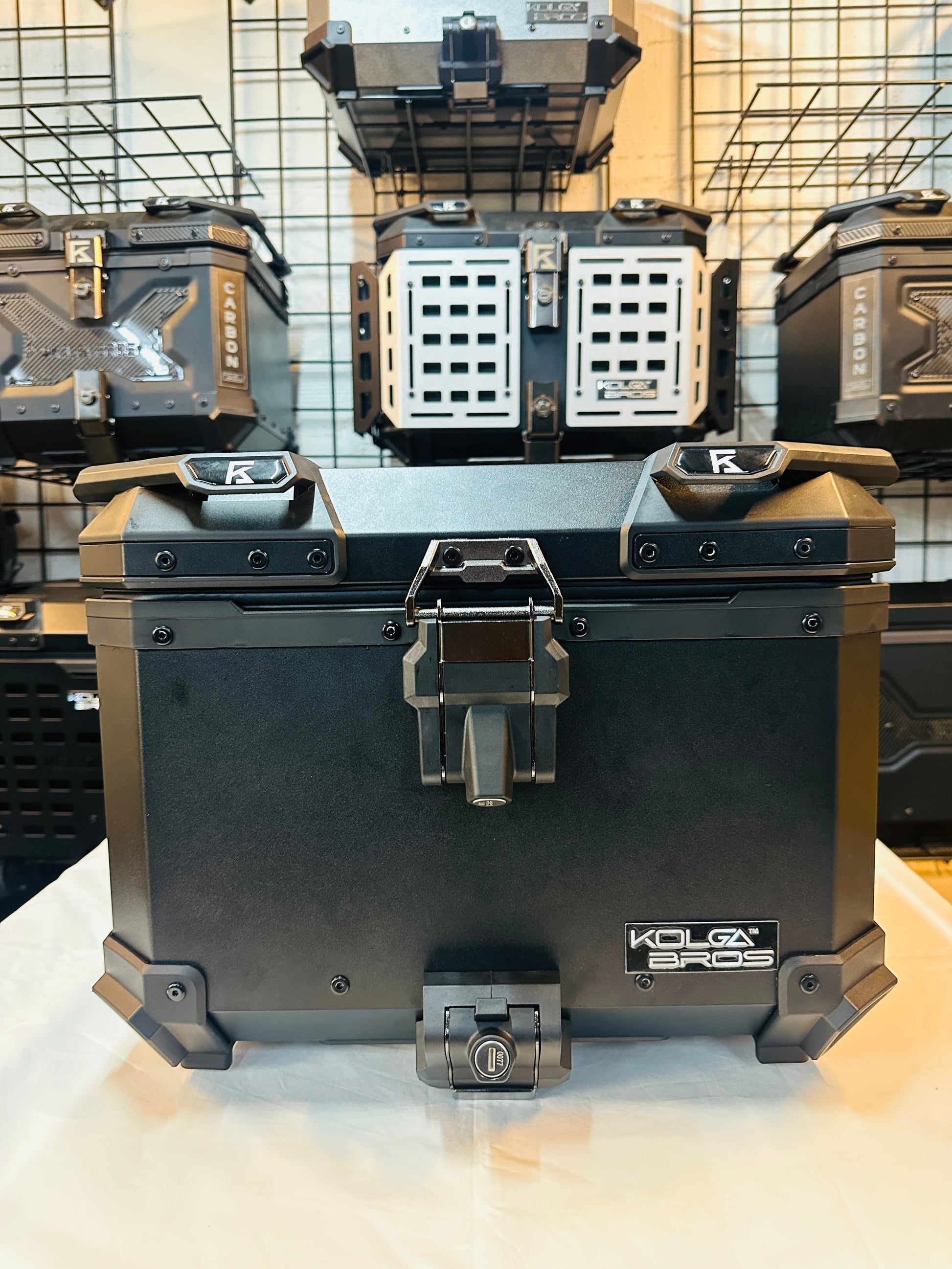 Kolga Bros Black Beast Moto Trunk Wth New Terra Lock - KBMT-03