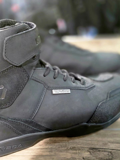Korda Tourmaster Short Riding shoes with Sas tec Armour