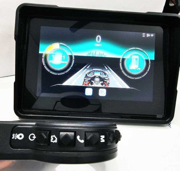 LBC Moto-Universal S1G 5 INCH Elite & Lite Wireless Navigation (Display+Remote)