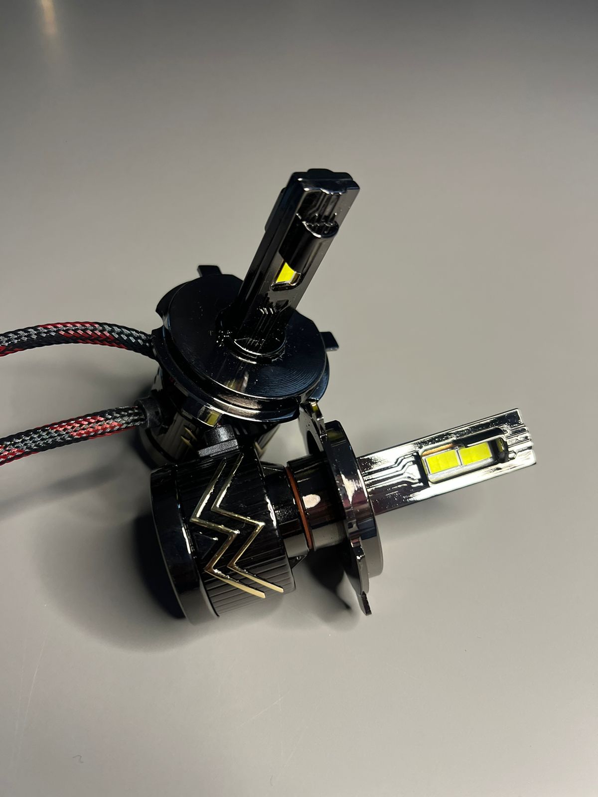 LGP H4 / H19 LED Headlight 200W Conversion Kit 22000LM Car Driving Headlamp Bulb 6000K Super Bright Beam Fog Light For All Cars-AUX1179