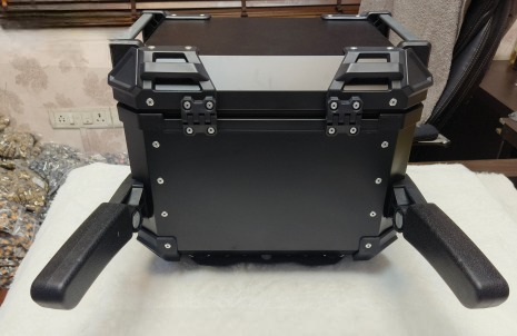 LGP Top Box 45L W/Hand Support – Riders Junction