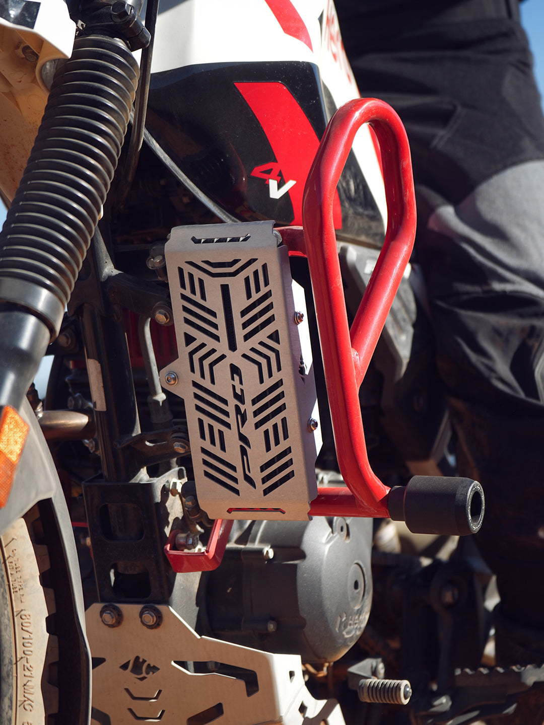 Legundary Custom Hero X Pulse 200 4V Pro Vector Radiator Grill - RAG19716