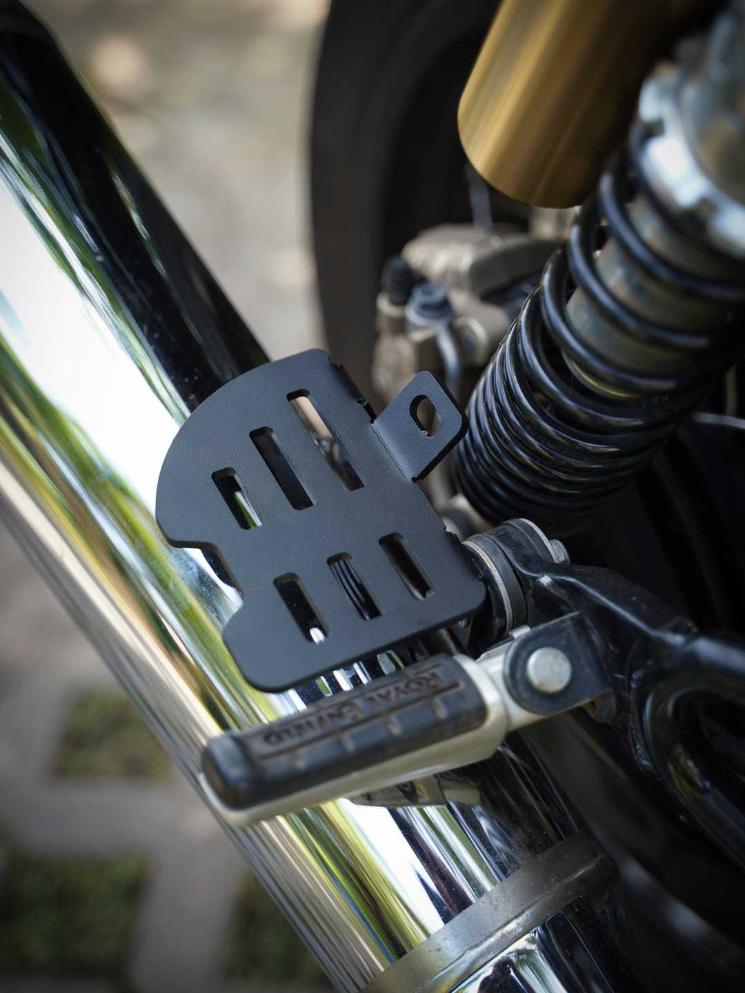 Legundary Custom RE Continental GT Footrest - FOO0520