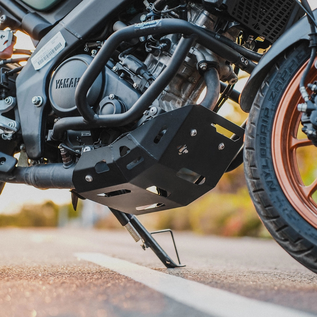 Legundary Custom Yamaha XSR 155 Vambrace Bash Plate Black - ENG26248