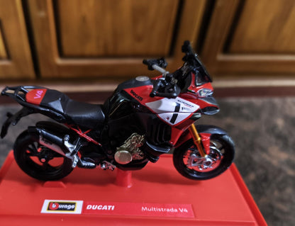Maisto 1:18 Ducati Multistrada V4 Diecast Model - 28-91089