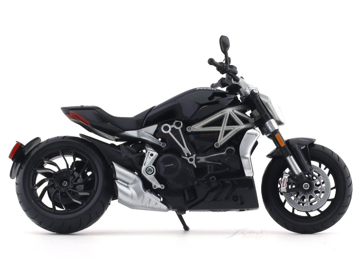 Maisto Ducati xDiavel S 1:12 Scale Model - 52715