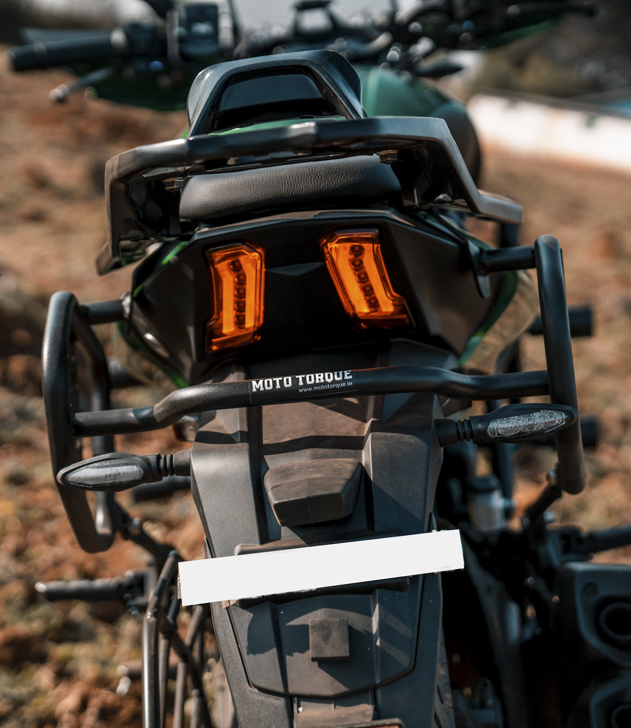 Moto Torque Domistay-Dominar Saddle Stay-DOMINAR-00003