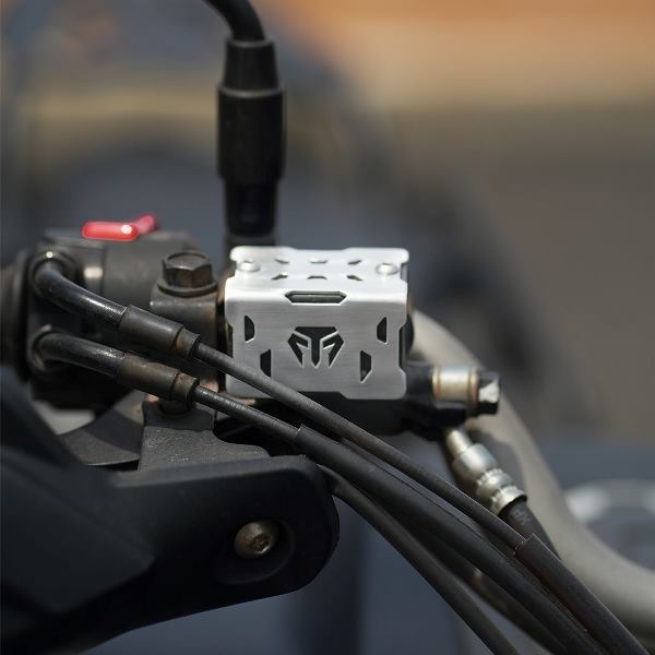 Moto Torque-Front Master Cylinder Guard (SS) For Honda CB 200X