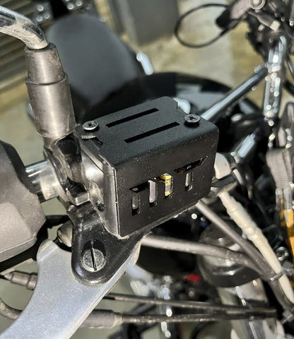 Moto Torque Interceptor 650 / GT 650 - Disk Oil Cap