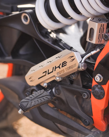 Moto Torque Rear Master Cylinder Guard For KTM Duke 250/390 Gen-3