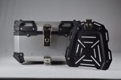 Moto Vanguard 35L Top Box - SKU019