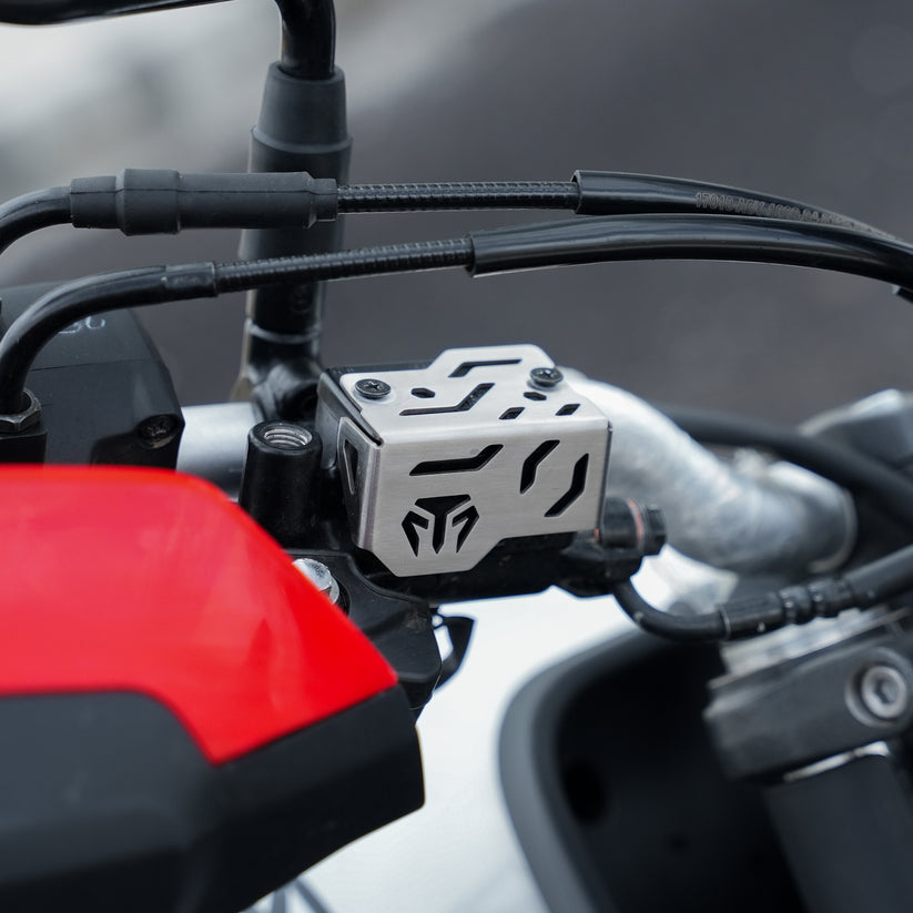 Moto Torque Front Master Cylinder Guard For Xpulse 210 (SS)
