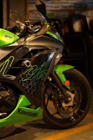 Ninja 300 Frame Sliders from Hyperrider - Riders Junction