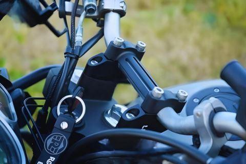 Elite Series - Offset Handlebar Risers Black - Himalayan