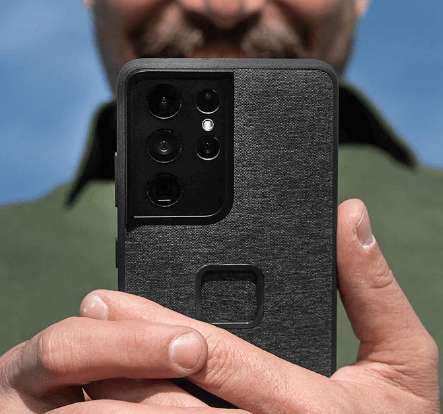 PEAK DESIGN Mobile EveryDay Fabric Case Charcoal: Samsung S22 / S22+ / S22 Ultra - Riders Junction