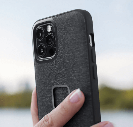 PEAK DESIGN Mobile EveryDay Fabric Case Charcoal: iPhones (13 and 12 series) - Riders Junction