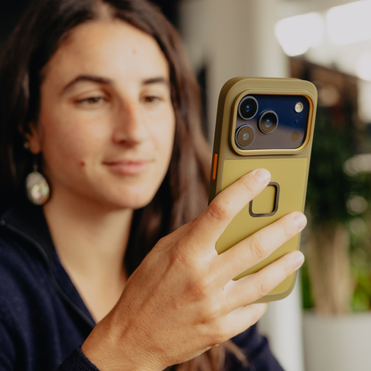 Peak Design GNAR Case For Iphone 17 Pro (KELP) - PD-M-MX-CF-KP-1