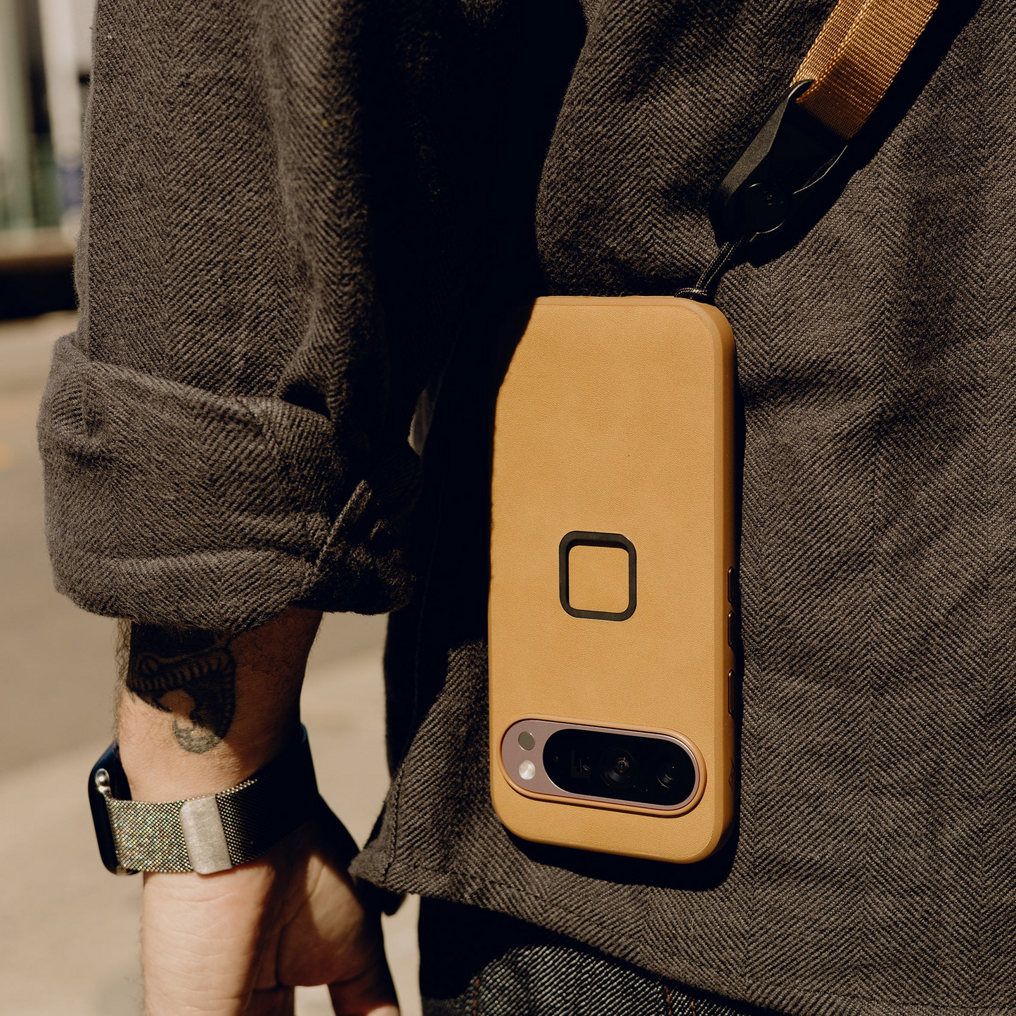 Peak Design Mobile Everyday Clarino Phone case For Google Pixel 9 (Tan) - PD-M-MC-BW-BR-1