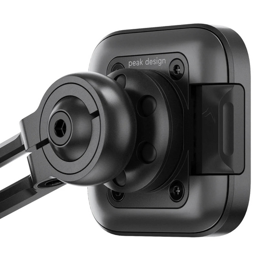 Peak Design Vent Charging V2 Car Mount (Black) - PD-M-CM-AD-BK-2