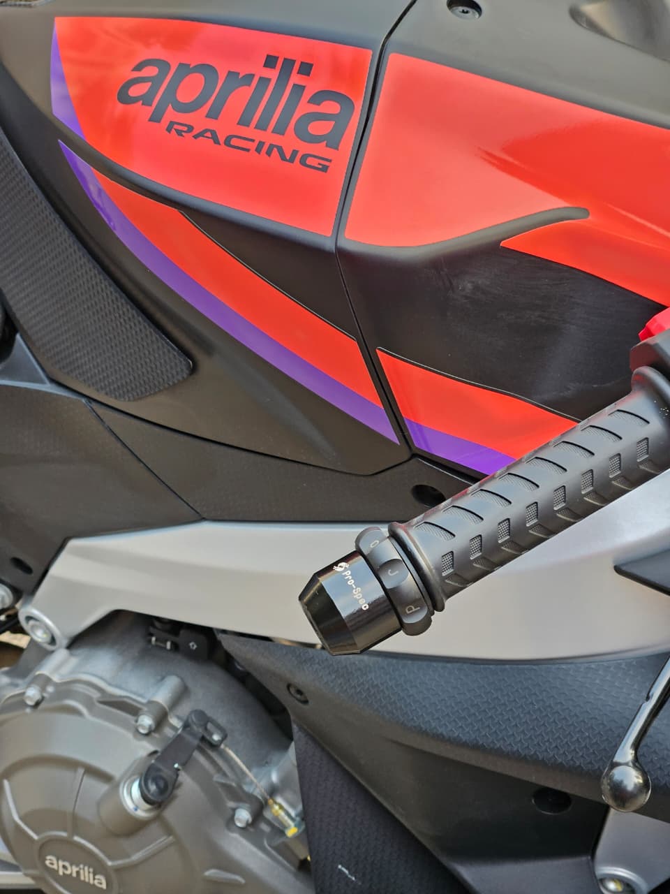 Pro-Spec Easy Cruz for Bajaj Pulsar RS200 – ECZ 017