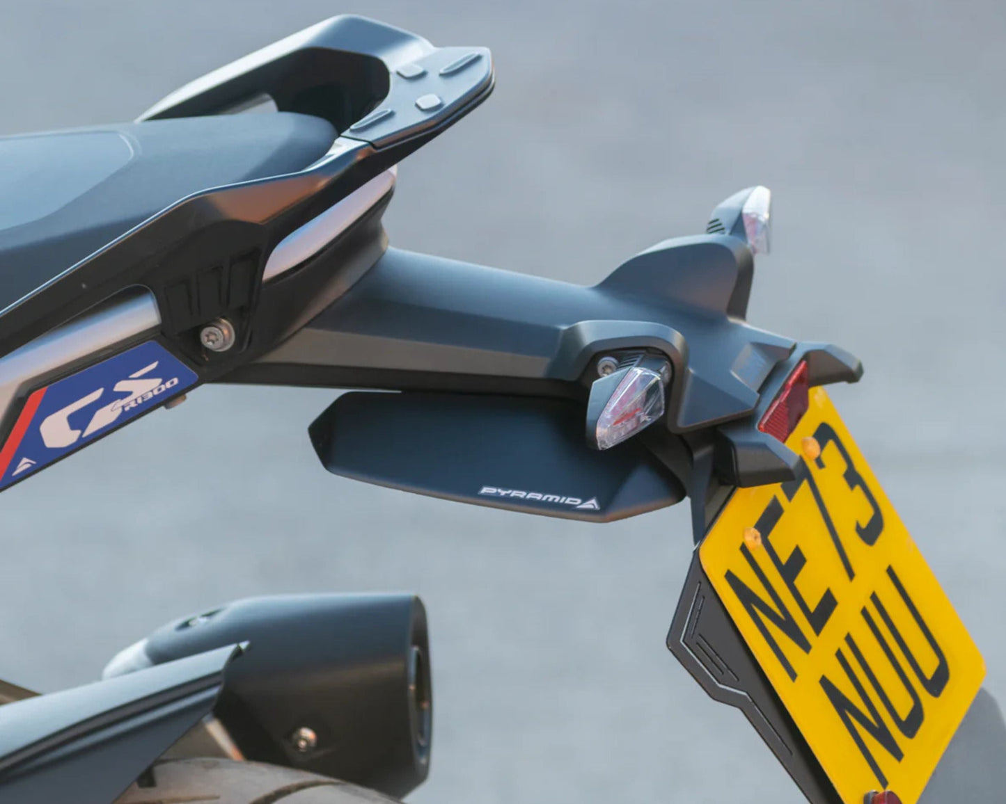 Pyramid Rear Splash Protector for BMW R 1300 GS - 34902M