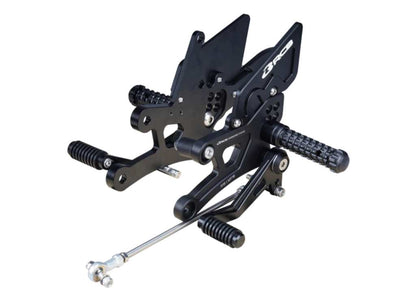 RCB S2 V2 Single Set Footrest – YAMAHA R15V3 MT15 01FR030 ( BLACK ) - Riders Junction