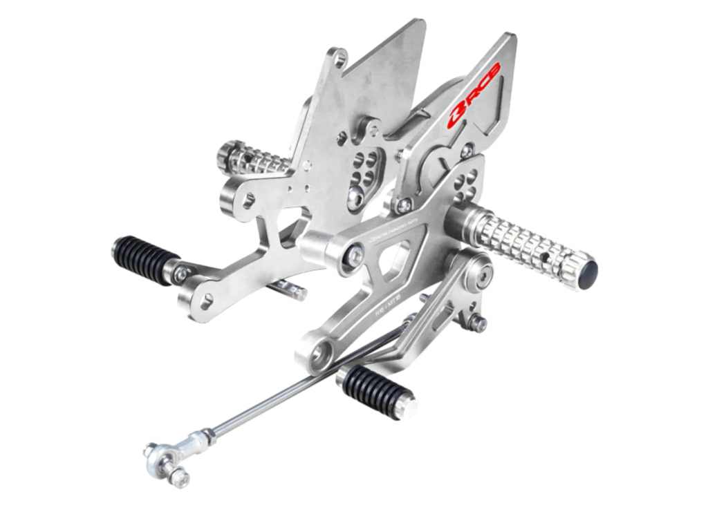 RCB S2 V2 Single Set Footrest – YAMAHA R15V3 MT15 01FR030 ( SILVER ) - Riders Junction