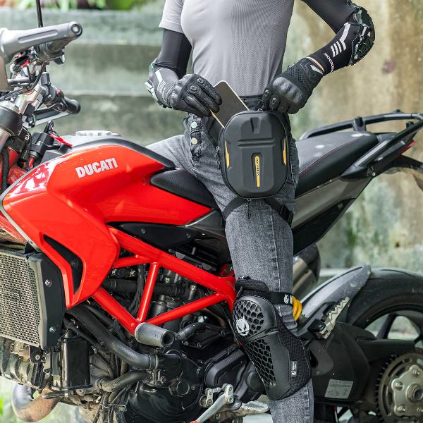 ROCKBROS Motorcycle rider leg bag hard shell Fanny pack motorcycle cross bag men's chest bag motorcycle travel equipment (30990019001)-Black