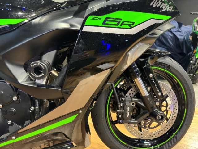 Retrocross Kawasaki ZX6R Frame Sliders