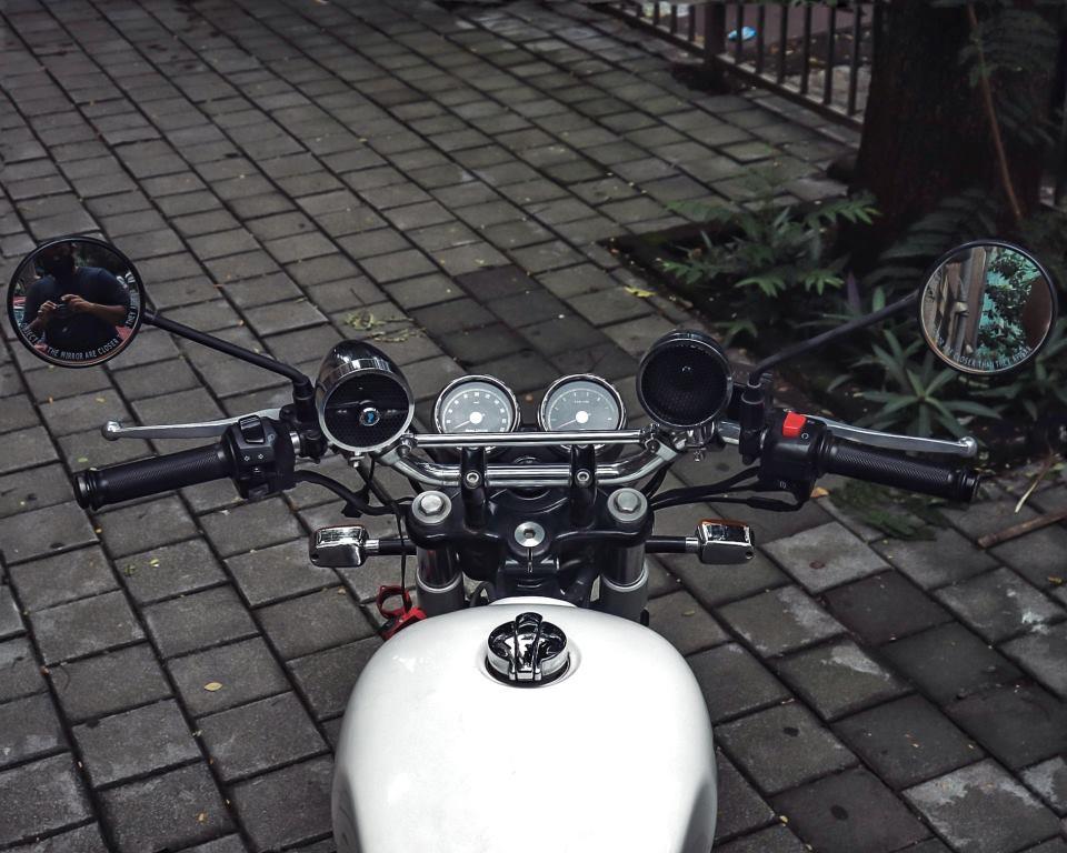 Royal Enfield Interceptor 650 40mm Aluminium Handle Bar Risers - SS Motocorp - Riders Junction