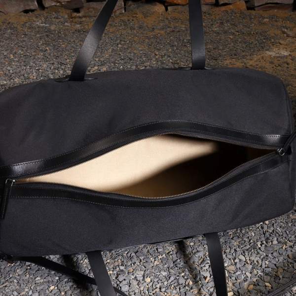 Royal Enfield Super Meteor 650 Duffle Bag - Black