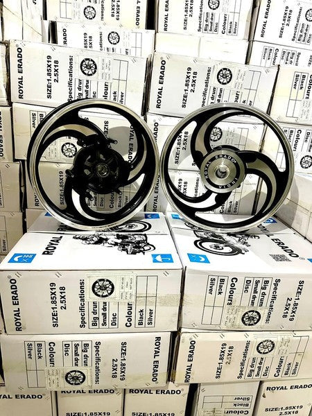 Royal Erado Talwar Black & Chrome Cnc Alloy For Royal Enfield Reborn Classic Single Disc & Standard After 2023 Model Single Disc