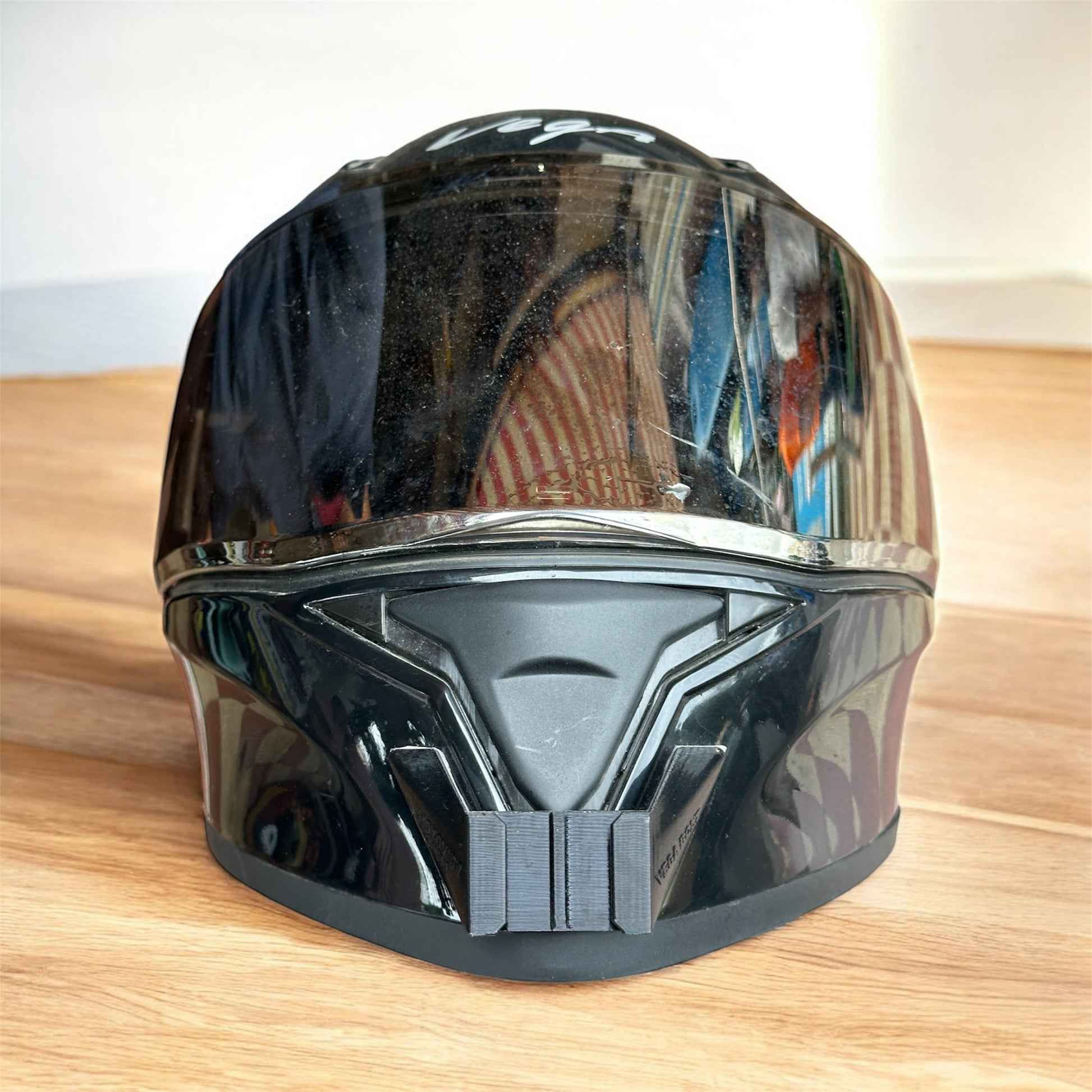 Royal Enfield Roadster Helmet Chin Mount by Motovibe