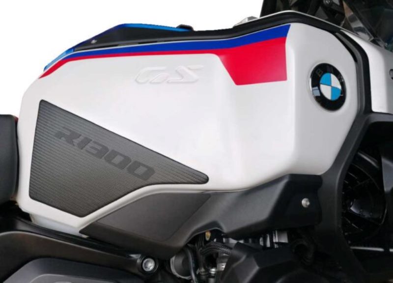 Rubba Tech- Adventure Ergonomics-Tank and Knee Pads For BMW R1300GS