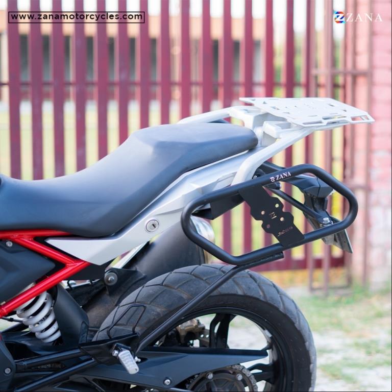 SADDLE STAY BLACK WITH JERRY CAN MOUNT - ZI-8238