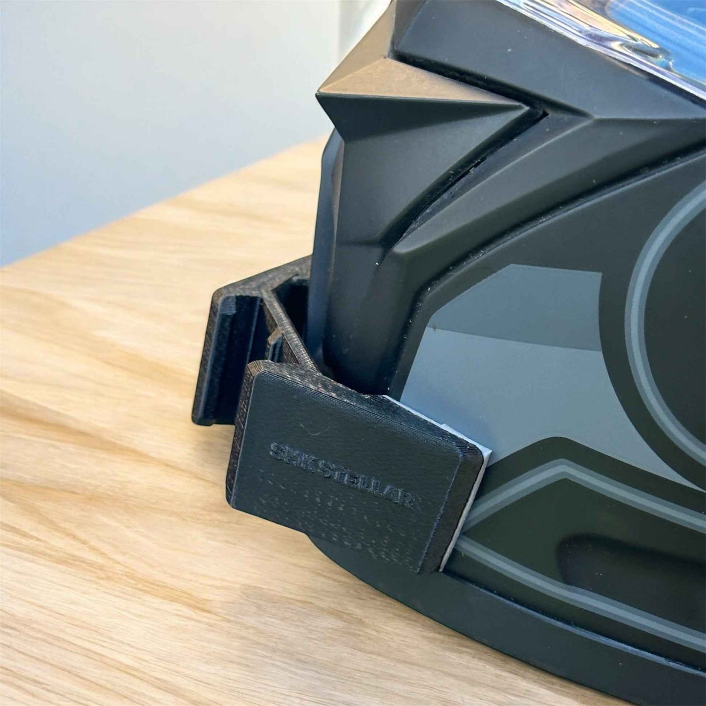 SMK Stellar  Helmet Chin Mount by Motovibe