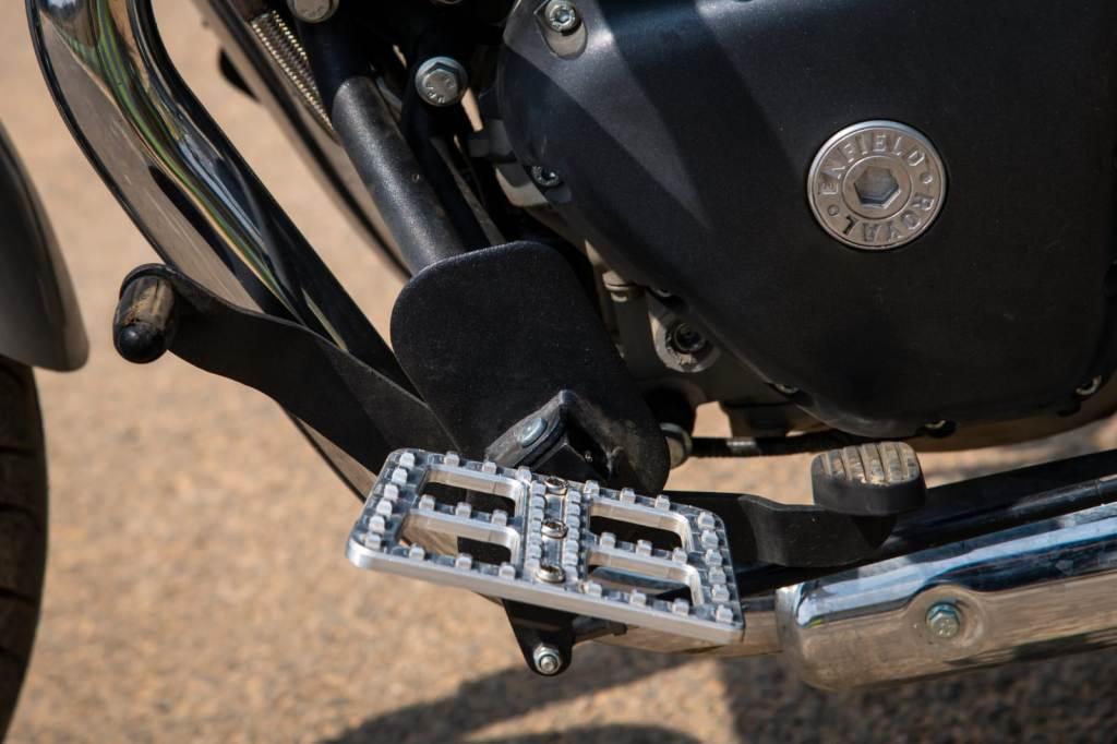 JOURNEY - Premium Aluminium Floorboard - Super Meteor 650 - Riders Junction