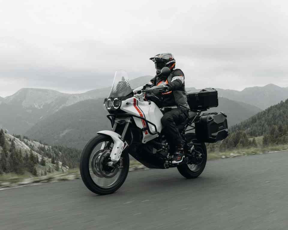 SW-Motech DUSC Case – Medium - HSK.00.745.10000/B - Riders Junction