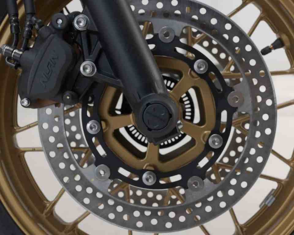 SW-Motech Front Fork Sliders for Kawasaki Z650 / Ninja 650 - STP.08.176.10801/B