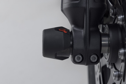 SW-Motech Front Axle Sliders for BMW R 1250 R / S 1000 XR / R 1300 GS - STP.07.176.11001/B