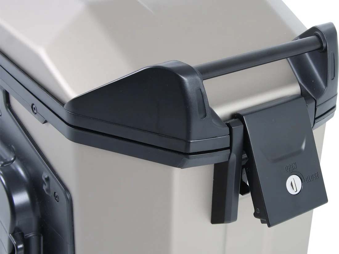 Sidecases 38 Xceed Silver – Left Side (1N of 38L) – Hepco Becker – 610222 00 09
