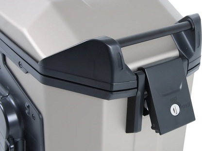 Sidecases 38 Xceed Silver – Left Side (1N of 38L) – Hepco Becker – 610222 00 09