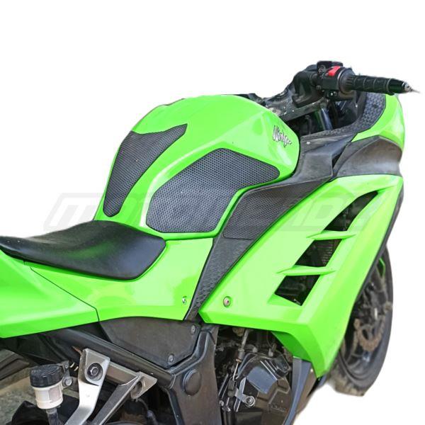 Traction Pads – Kawasaki Ninja 300