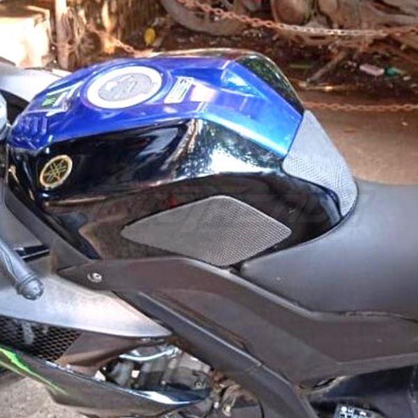 Traction Pads – Yamaha YZF R15 V3 - Mototrendz